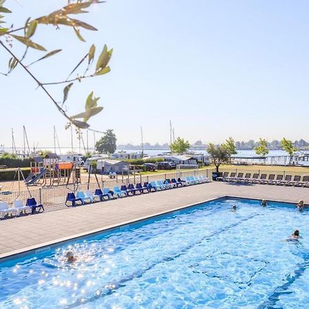 Chalet Op 5* Camping De Paardekreek Kortgene Luaran gambar