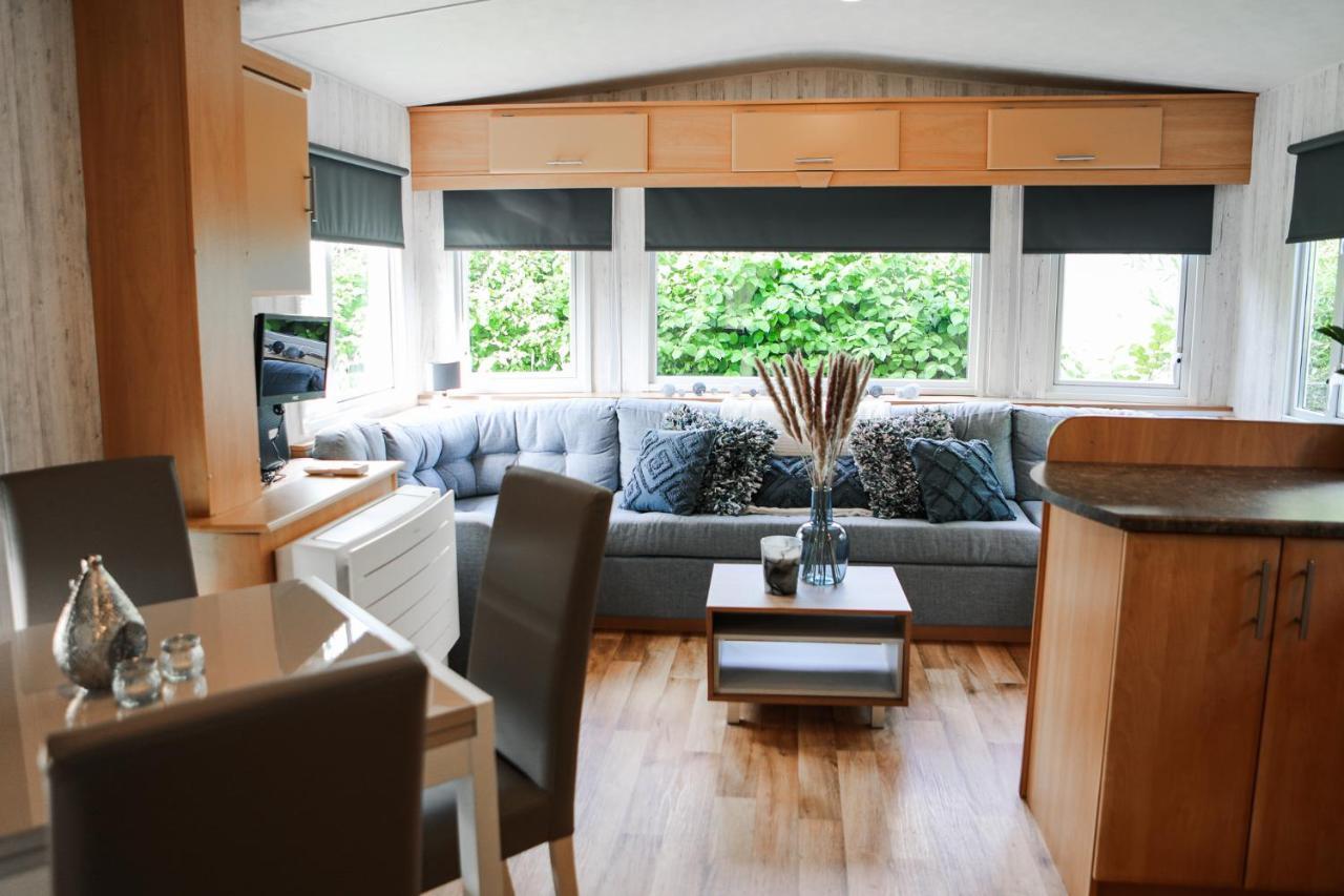 Chalet Op 5* Camping De Paardekreek Kortgene Luaran gambar