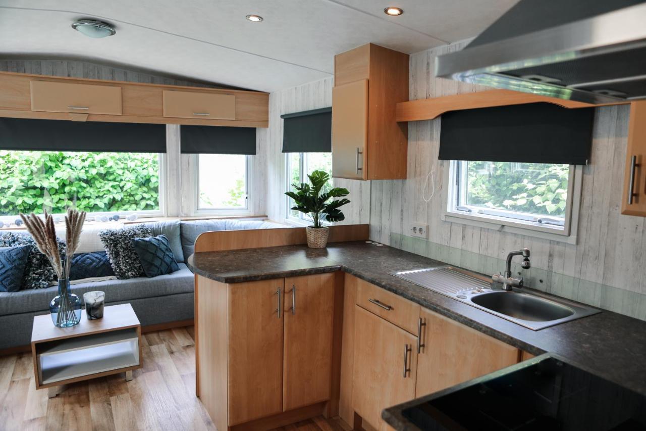 Chalet Op 5* Camping De Paardekreek Kortgene Luaran gambar